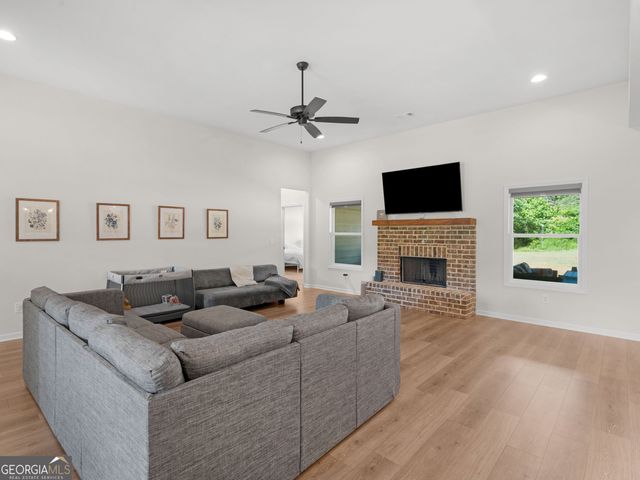 55 Hood Road, Concord, GA 30206