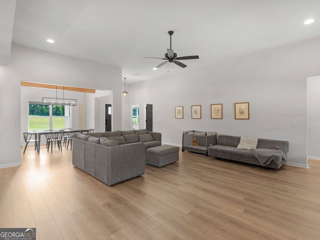 55 Hood Road, Concord, GA 30206
