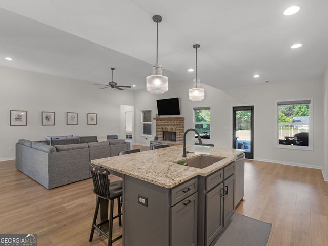 55 Hood Road, Concord, GA 30206