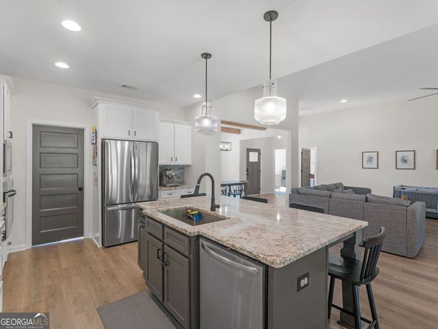 55 Hood Road, Concord, GA 30206