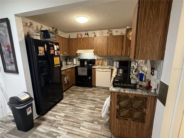 8658 SW 95TH LANE B, Ocala, FL 34481