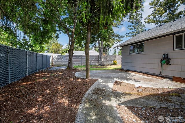 4431 S 72nd Street, Tacoma, WA 98498