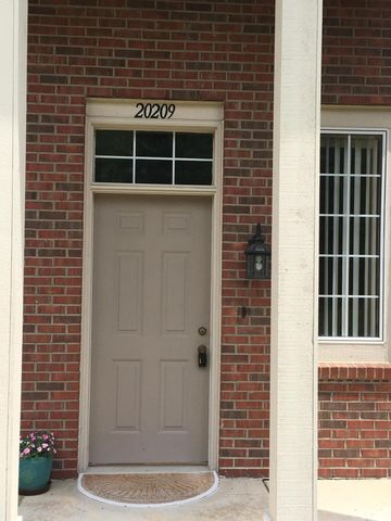 20209 Chesapeake Circle, Commerce Twp, MI 48390