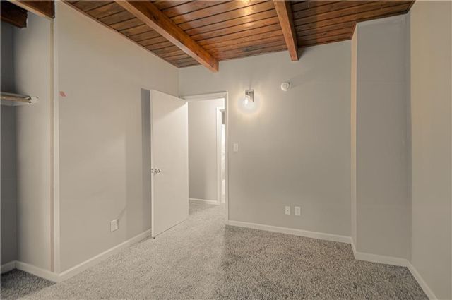 6401 Roswell Avenue, Kansas City, KS 66104