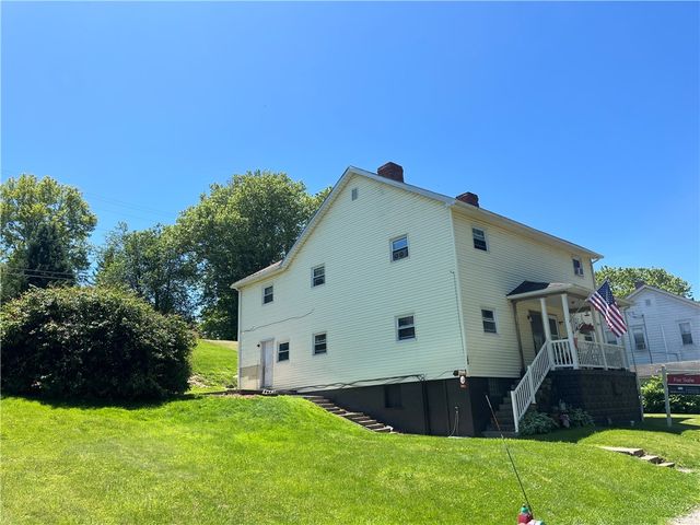 162 Front Street, Hempfield Twp, PA 15635