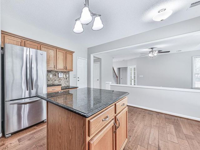 503 Keeneland Avenue, Woodstock, GA 30189