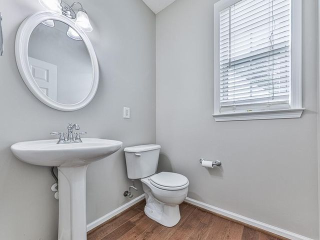 503 Keeneland Avenue, Woodstock, GA 30189