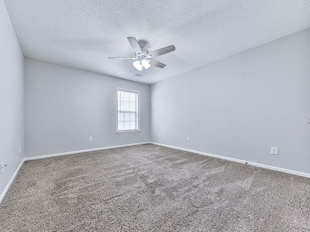 503 Keeneland Avenue, Woodstock, GA 30189