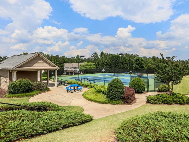 503 Keeneland Avenue, Woodstock, GA 30189