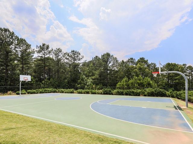 503 Keeneland Avenue, Woodstock, GA 30189