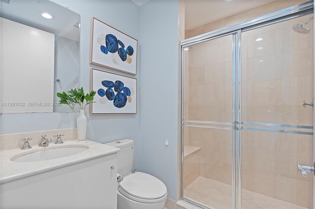 100 S Pointe Dr 506, Miami Beach, FL 33139