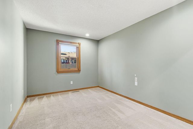 1182 E Evans Street, Springfield, MO 65810