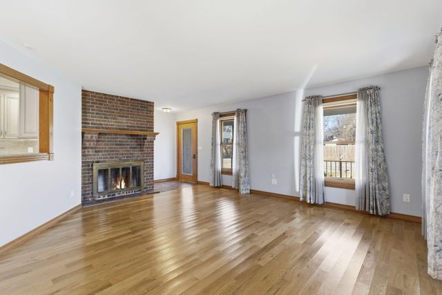 1182 E Evans Street, Springfield, MO 65810