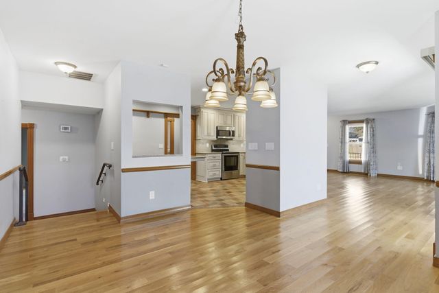 1182 E Evans Street, Springfield, MO 65810