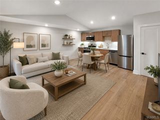 219 Greensboro 1204, Tuscaloosa, AL 35401