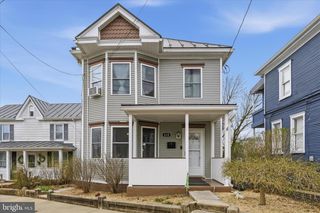 610 FAULKNER AVE, Martinsburg, WV 25401