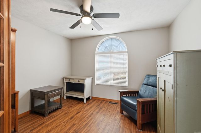 60 Red Fox Road, Greers Ferry, AR 72067