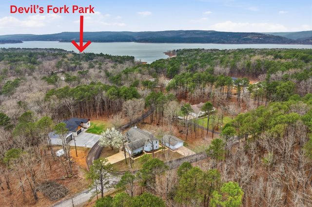 60 Red Fox Road, Greers Ferry, AR 72067