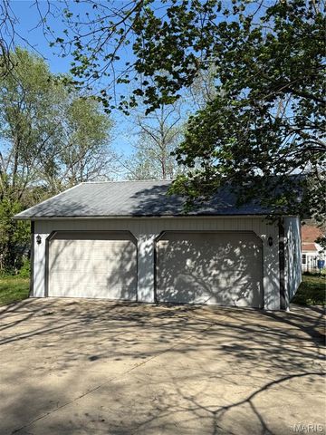 412 Macarthur Avenue, Union, MO 63084
