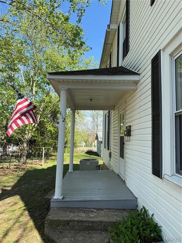 412 Macarthur Avenue, Union, MO 63084