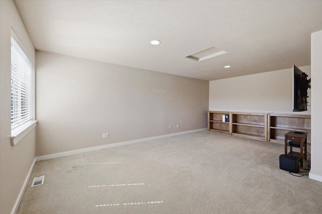 5007 S Ivy Glen Ln, Spokane, WA 99223