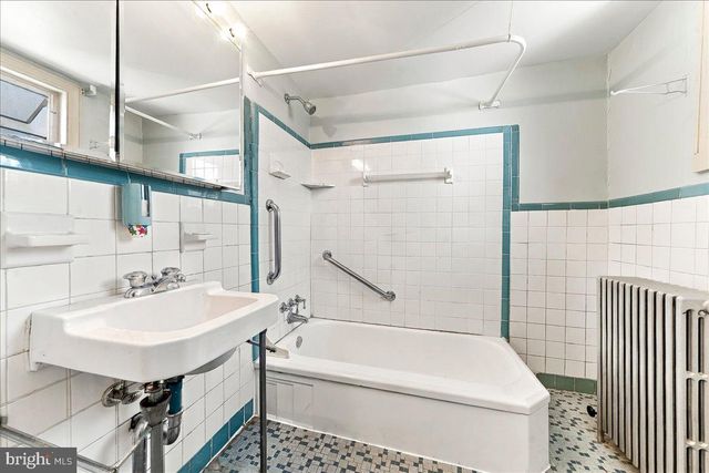 125 E SYLVAN AVE, Rutledge, PA 19070