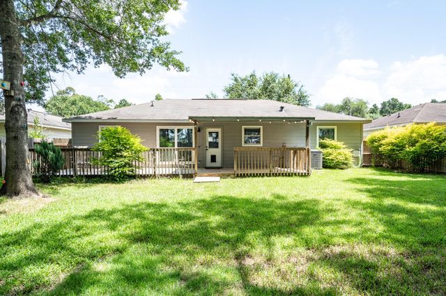 16392 Many Trees Lane, Conroe, TX 77302