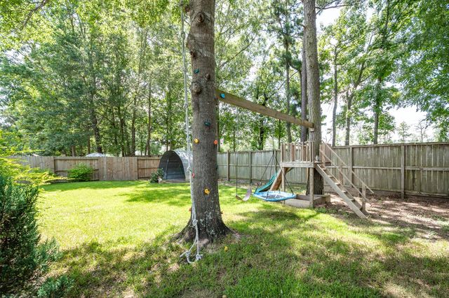 16392 Many Trees Lane, Conroe, TX 77302