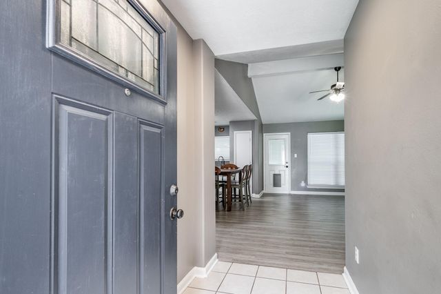 16392 Many Trees Lane, Conroe, TX 77302