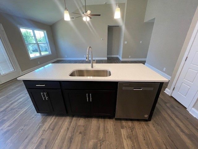 1105 Poppyseed Dr, Oak Grove, KY 42262