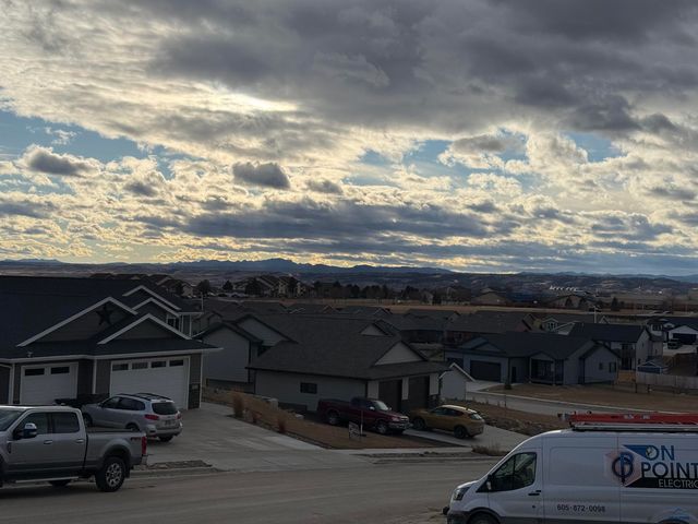 5328 SILVERTON ST, Rapid City, SD 57703