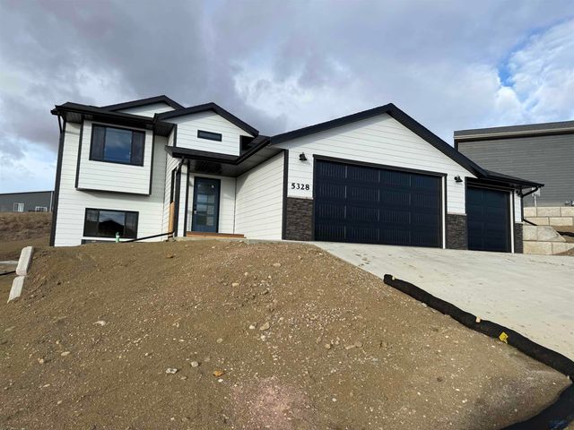 5328 SILVERTON ST, Rapid City, SD 57703