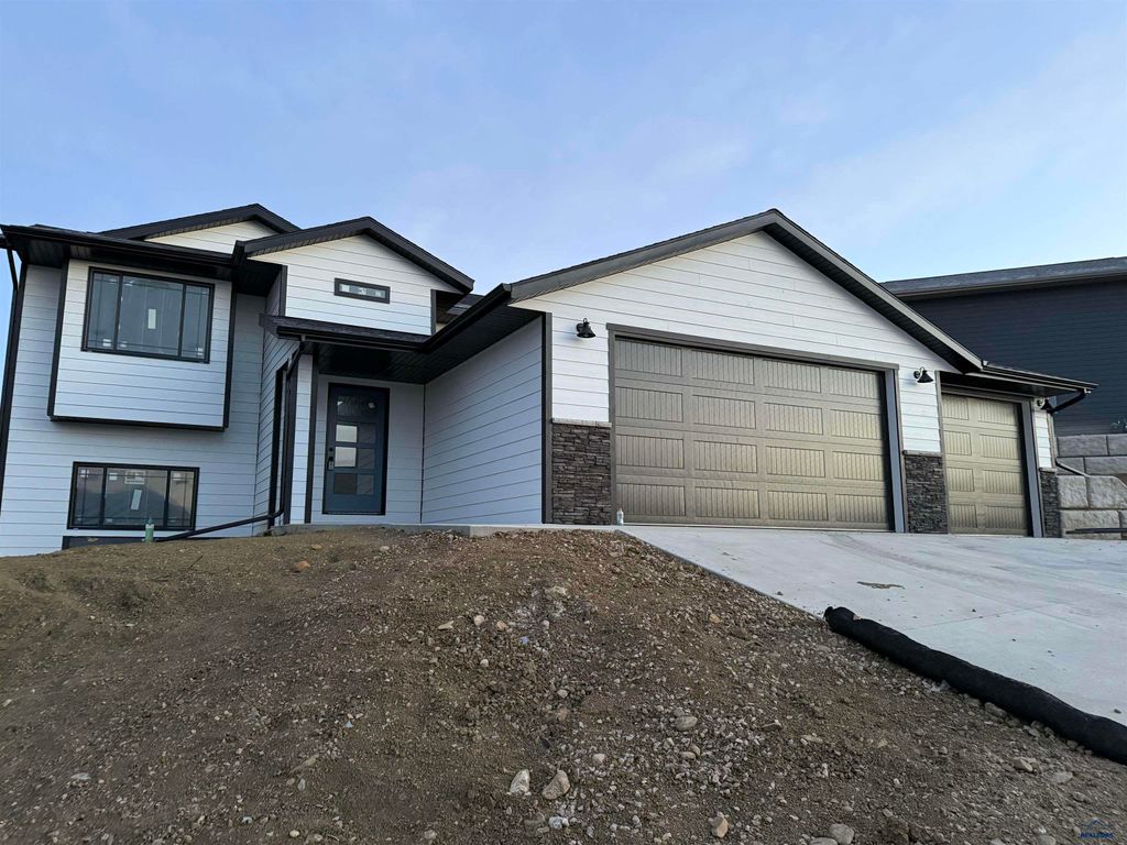 5328 SILVERTON ST, Rapid City, SD 57703