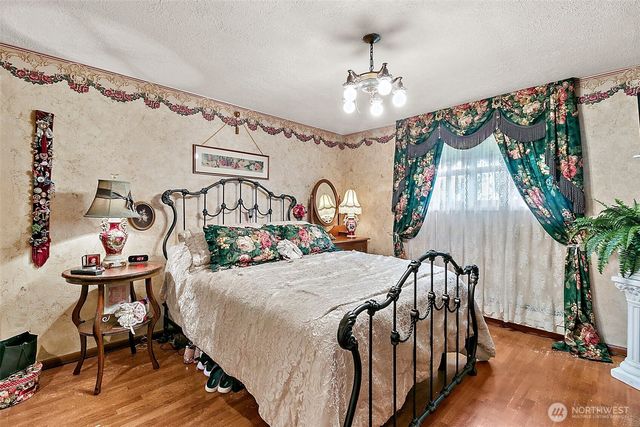502 E 32nd Street, Tacoma, WA 98404