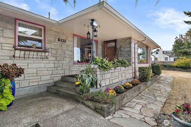 502 E 32nd Street, Tacoma, WA 98404
