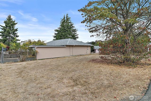 502 E 32nd Street, Tacoma, WA 98404