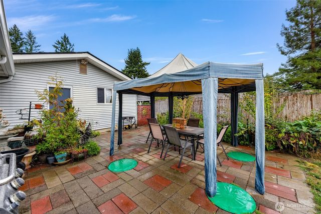 13006 160th Avenue SE, Renton, WA 98059