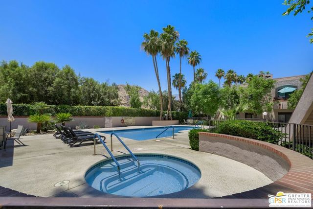 2601 S Broadmoor Drive 22, Palm Springs, CA 92264