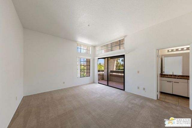 2601 S Broadmoor Drive 22, Palm Springs, CA 92264