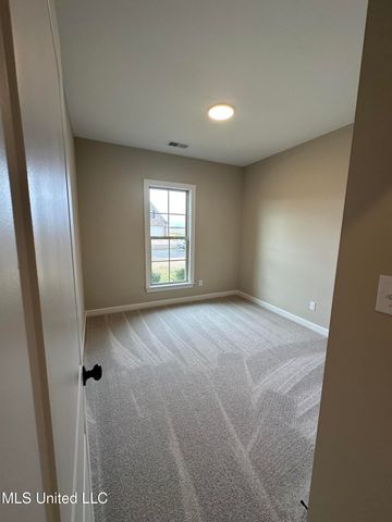 3128 Leatherman Drive, Lake Cormorant, MS 38641