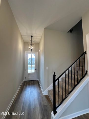 3128 Leatherman Drive, Lake Cormorant, MS 38641