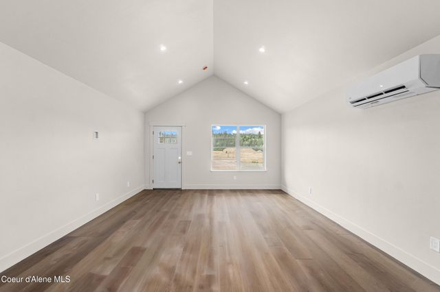 368 Old Diamond Mill Rd, Oldtown, ID 83822