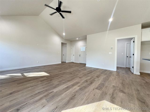 890 E Harlan Drive, Tahlequah, OK 74464