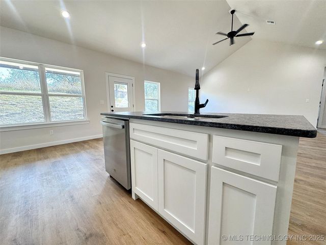 890 E Harlan Drive, Tahlequah, OK 74464