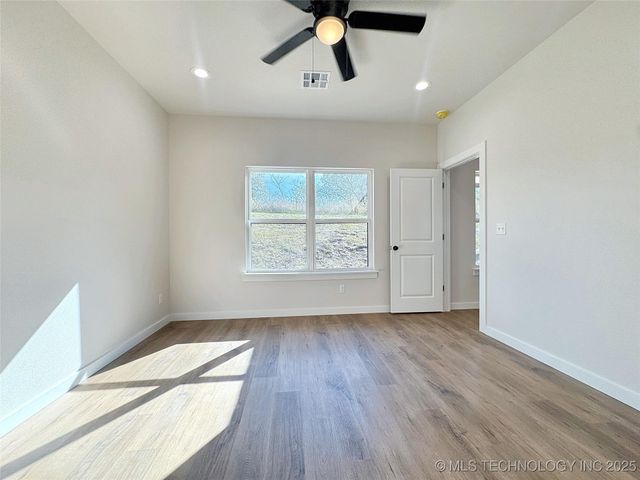 890 E Harlan Drive, Tahlequah, OK 74464