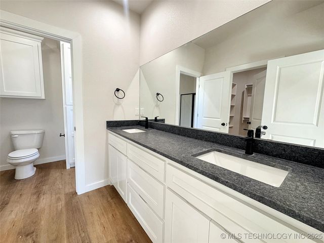 890 E Harlan Drive, Tahlequah, OK 74464