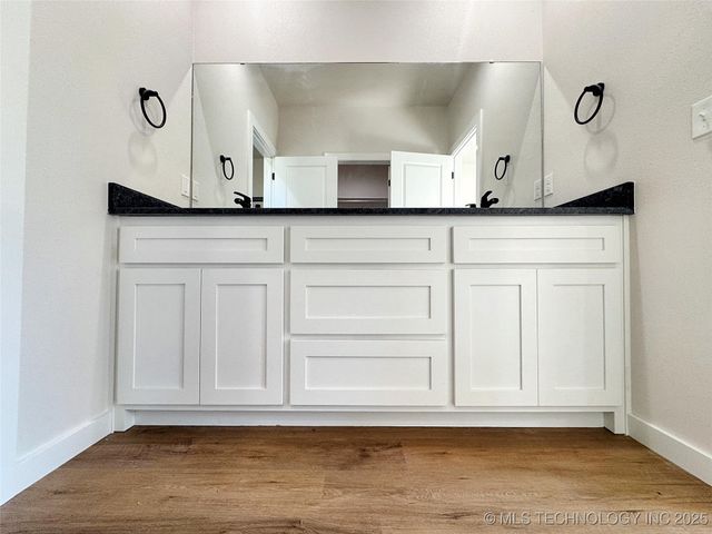 890 E Harlan Drive, Tahlequah, OK 74464