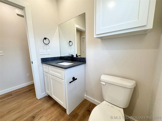 890 E Harlan Drive, Tahlequah, OK 74464