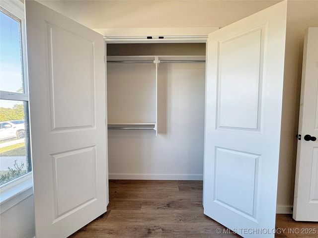 890 E Harlan Drive, Tahlequah, OK 74464