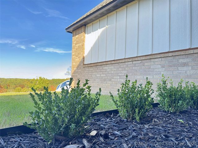 890 E Harlan Drive, Tahlequah, OK 74464